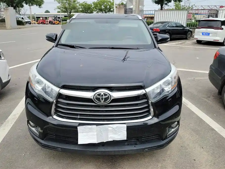 Toyota Highlander 2017 — фото 2