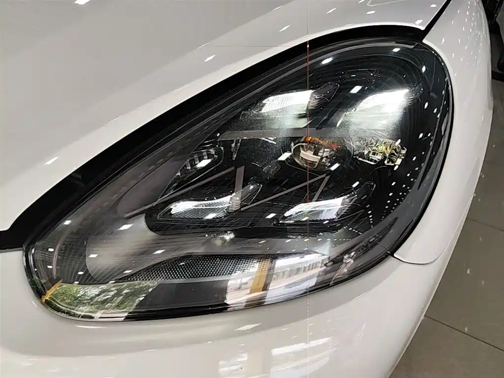 Porsche Cayenne 2015 — фото 24