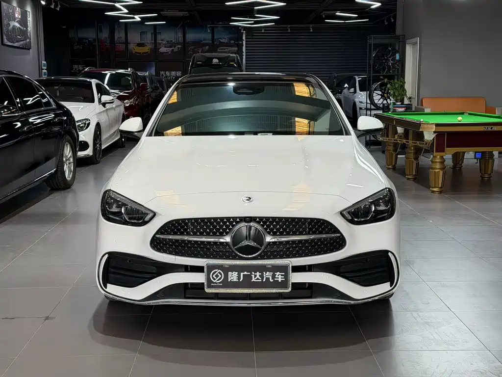 Mercedes-Benz C-Class 2023 — фото 2