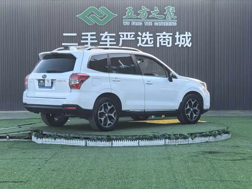 Subaru Forester 2013 — фото 20