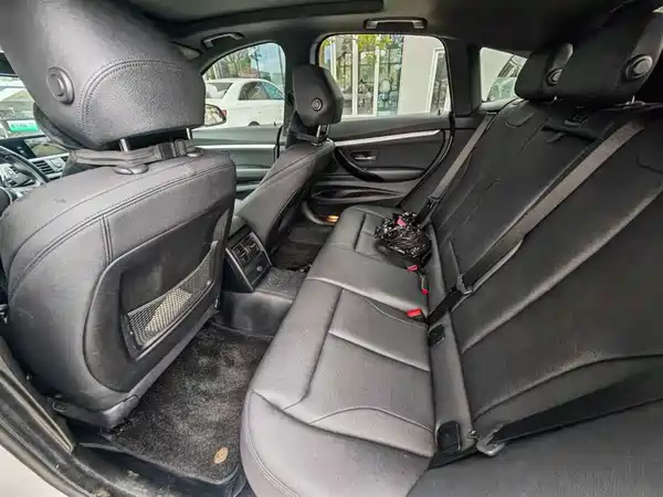 BMW 3 Series GT 2020
