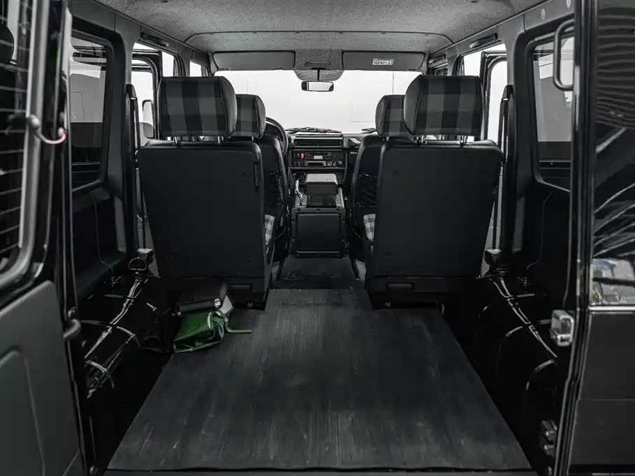 Mercedes-Benz G-Class 2019 — фото 42