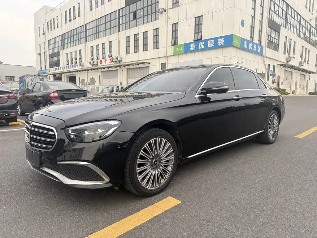 Mercedes-Benz E-Class 2018 — фото 1