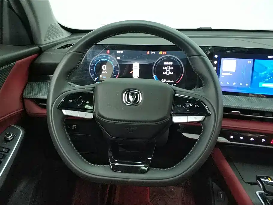 Changan CS75 PLUS 2023 — фото 15
