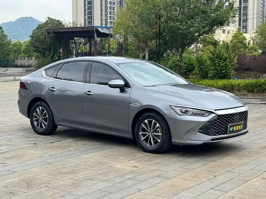 BYD Qin PLUS 2023 — фото 9
