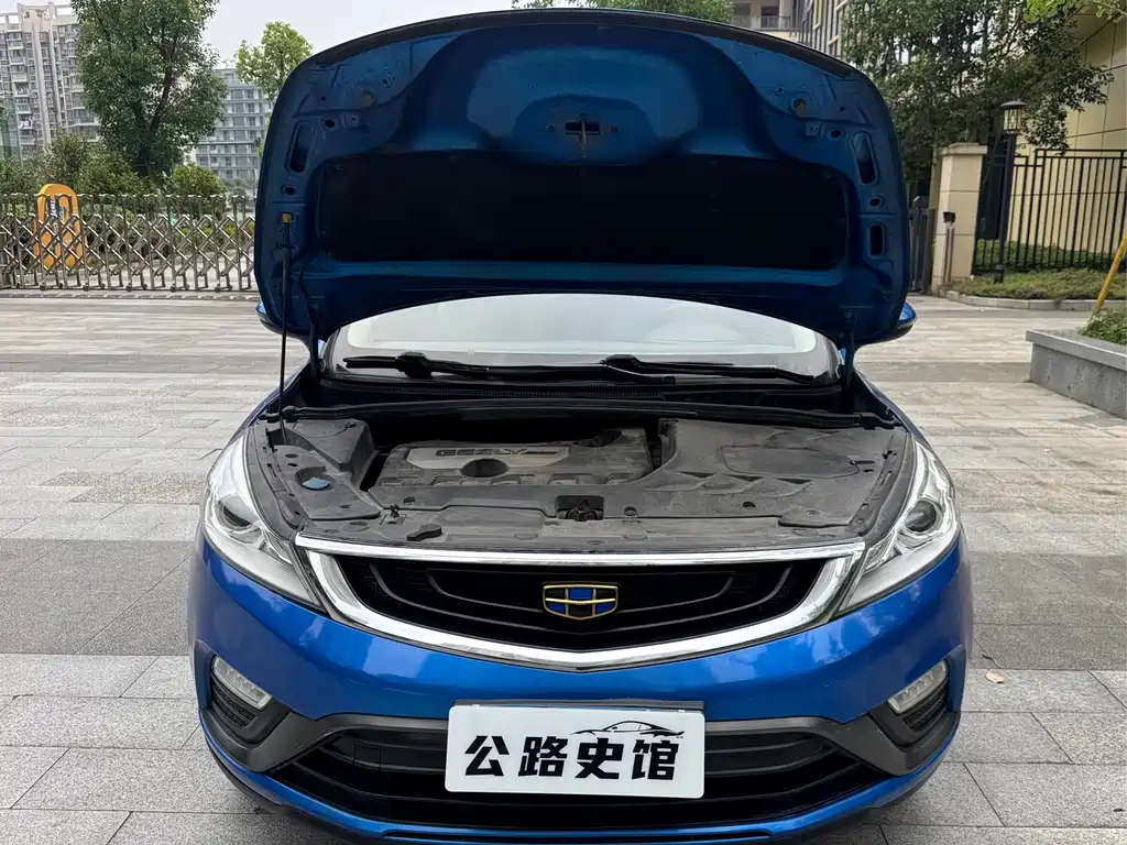 Geely Emgrand GS 2017 — фото 24