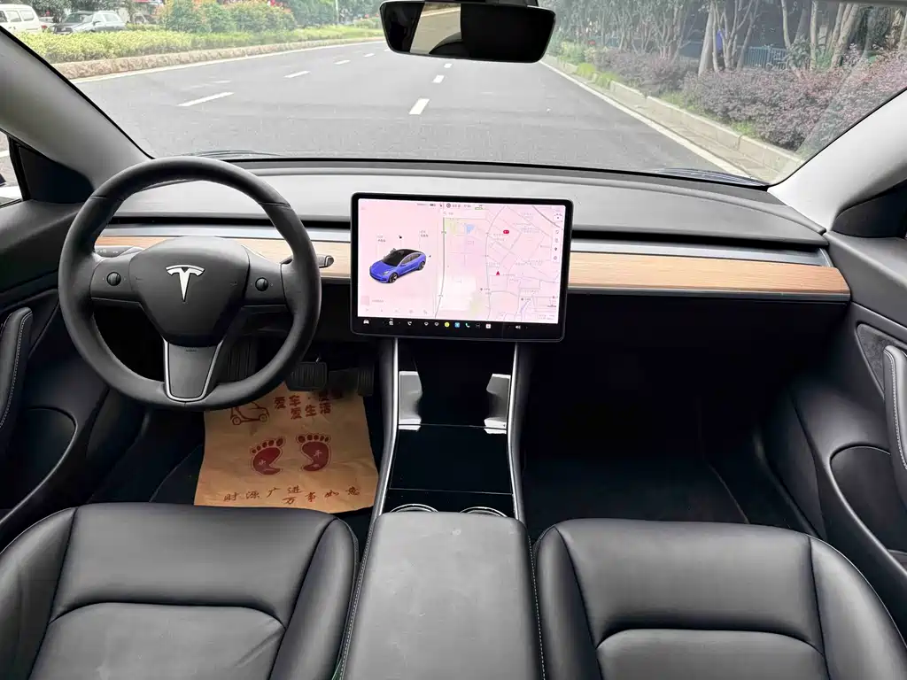 Tesla Model 3 2019 — фото 13