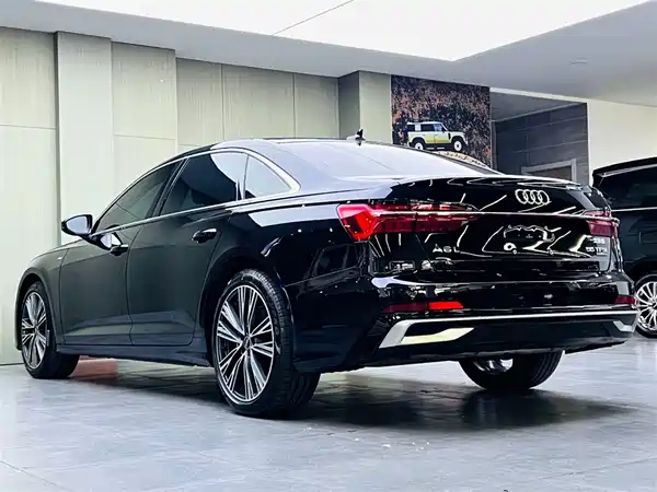 Audi A6L 2025