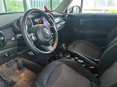 MINI MINI 2022