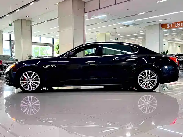 Maserati Quattroporte 2017
