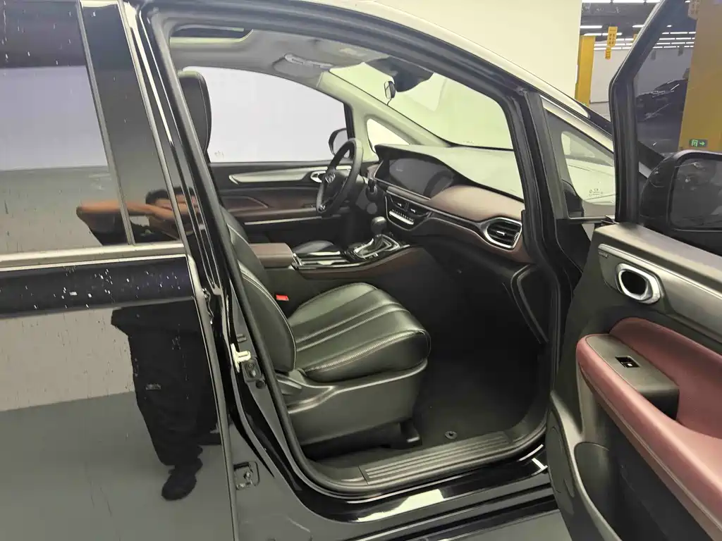 GAC Motor Trumpchi M6 2024