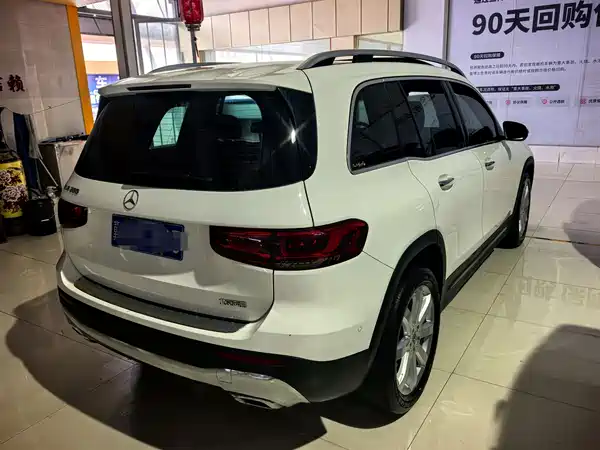 Mercedes-Benz GLB 2021