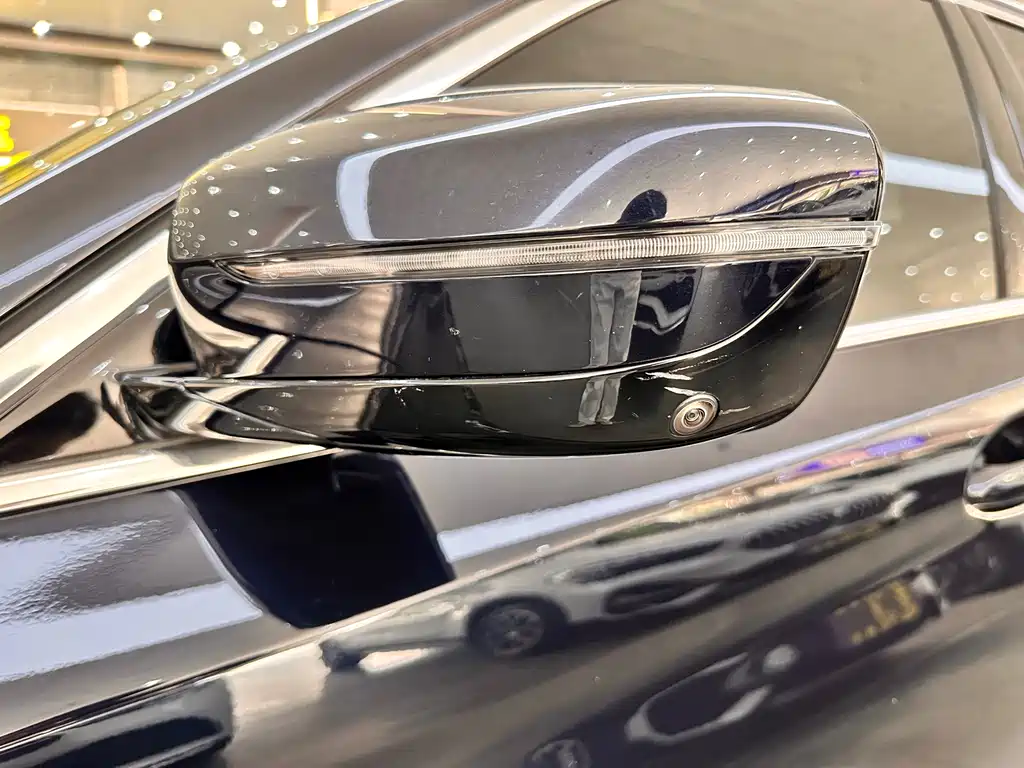 BMW 5 Series 2023