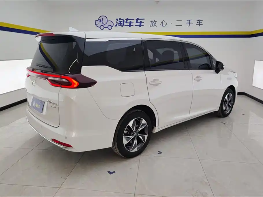 GAC Motor Trumpchi M6 2024 — фото 3