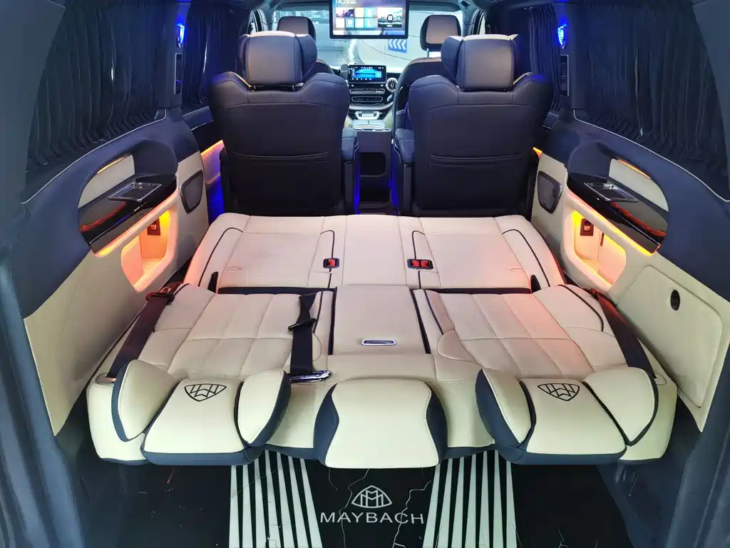 Mercedes-Benz Vito 2022 — фото 13