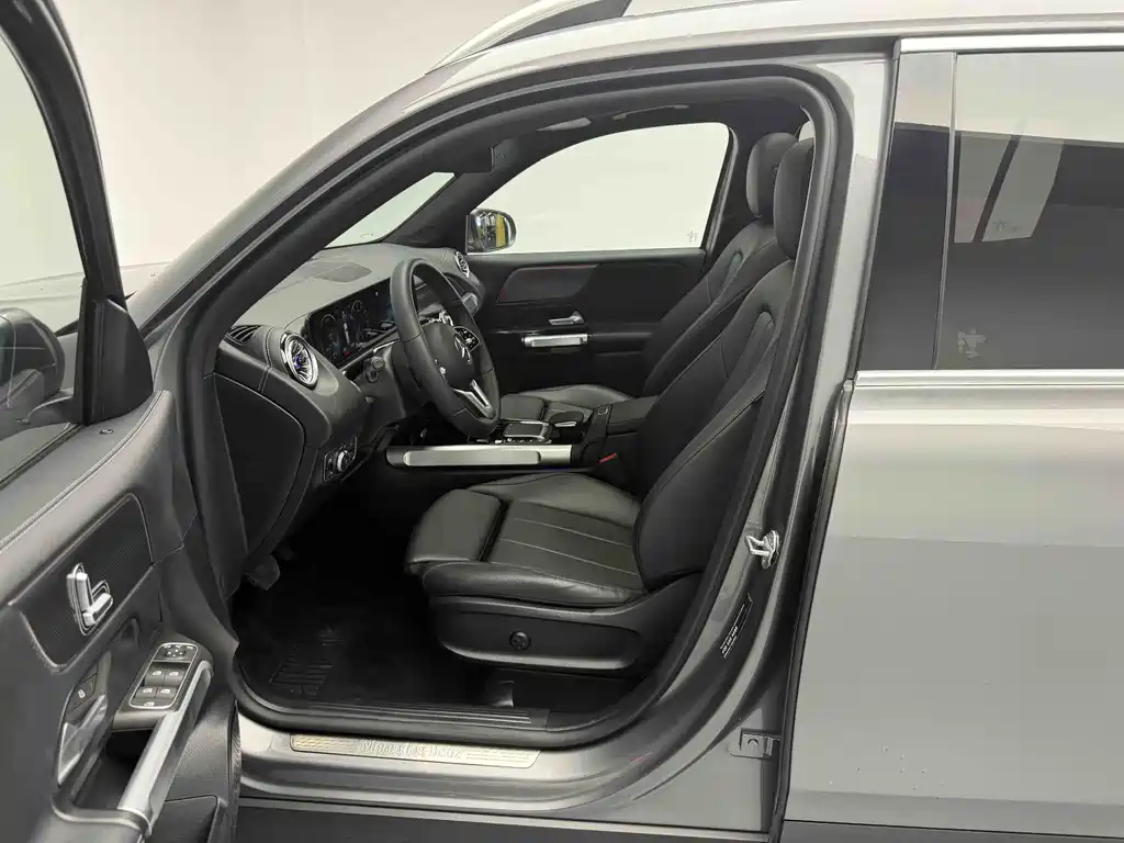 Mercedes-Benz GLB 2021 — фото 12