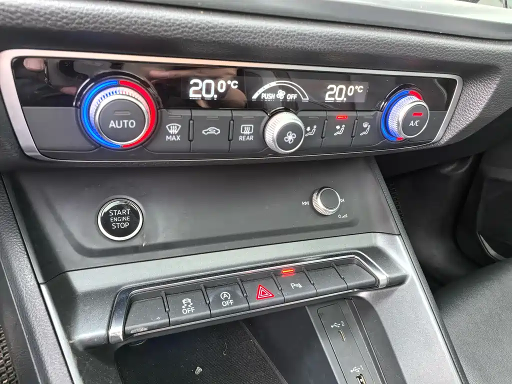 Audi Q3 Sportback 2022 — фото 18
