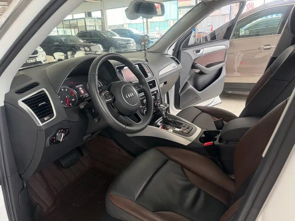 Audi Q5 2018