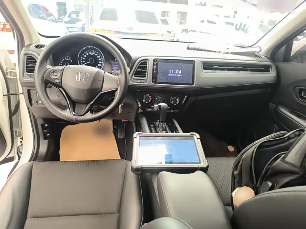 Honda Vezel 2021 — фото 10