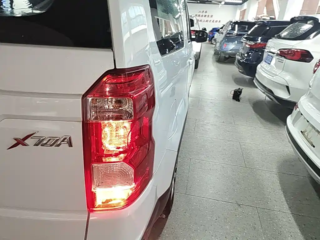 Changan Auchan X70A 2018 — фото 8