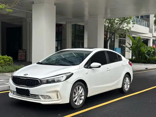Kia K3 2016