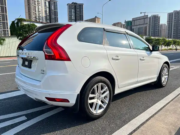 Volvo XC60 2017