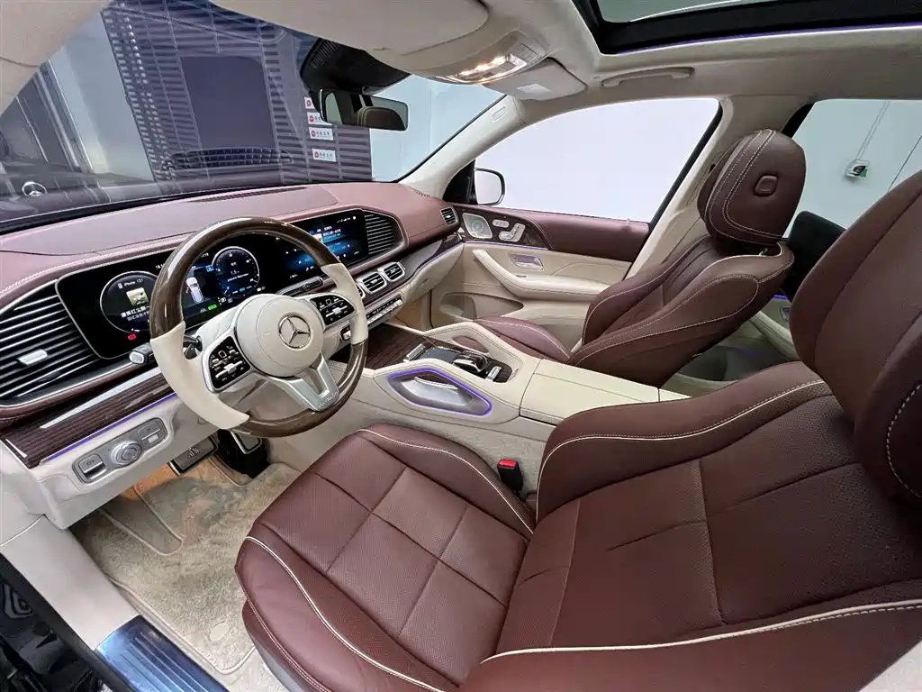Mercedes-Benz GLS 2023 — фото 3