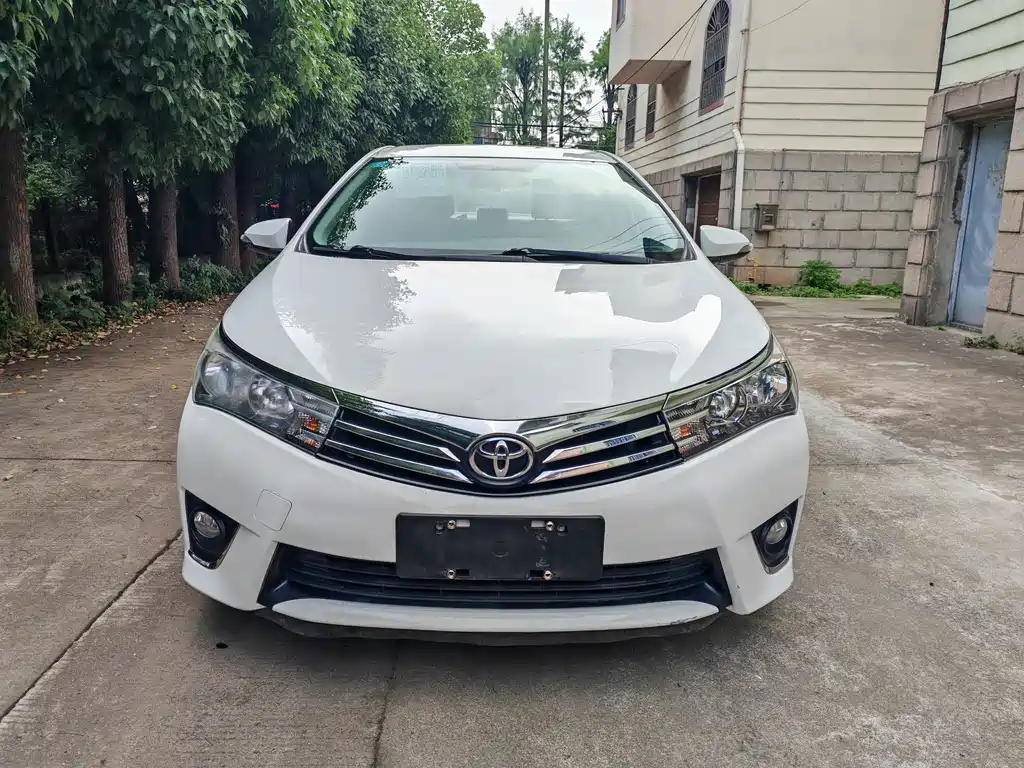 Toyota Corolla 2016 — фото 3