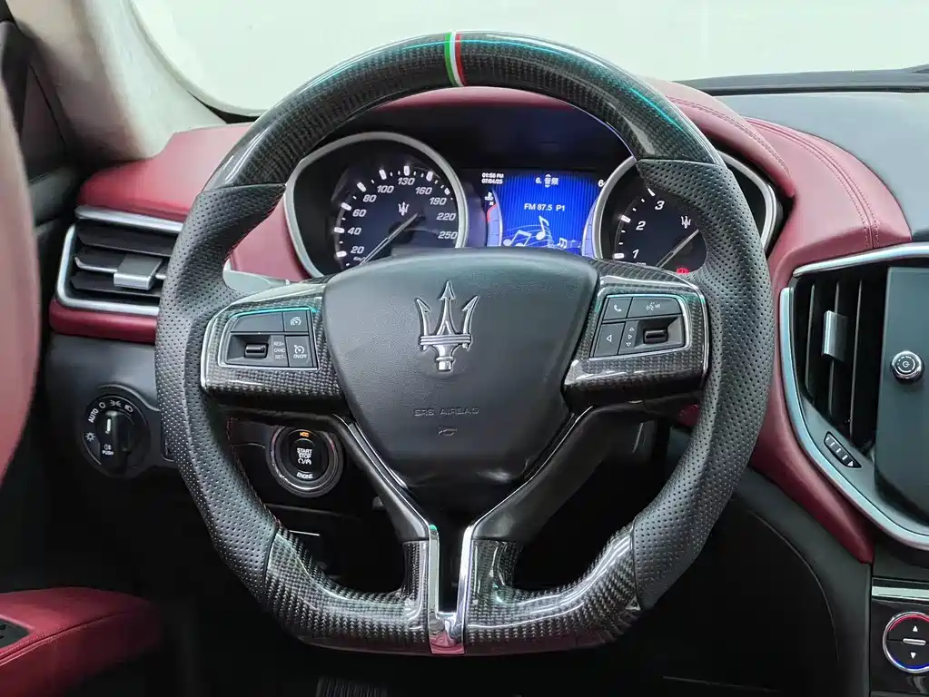 Maserati Ghibli 2016 — фото 16