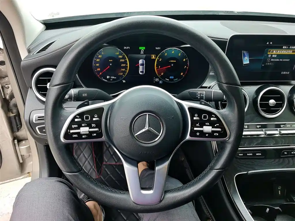Mercedes-Benz C-Class 2019 — фото 7