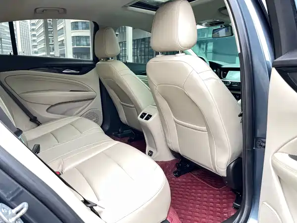 Buick Regal 2020