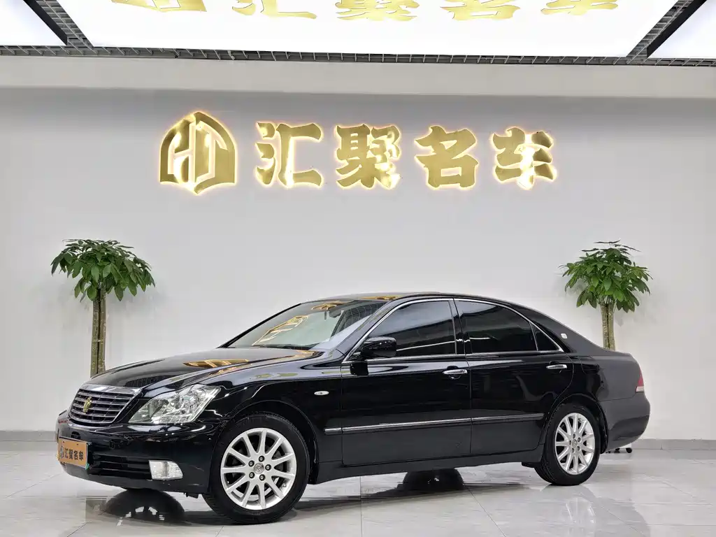Toyota Crown 2007 — фото 1