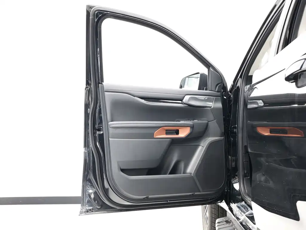 Ford Ranger — фото 14