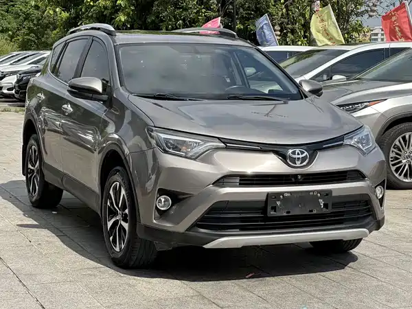 Toyota RAV4 2017