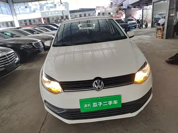 Volkswagen Polo 2016