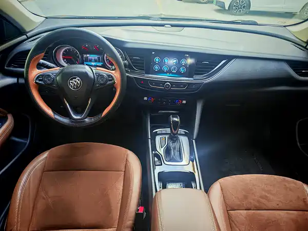 Buick Regal 2019
