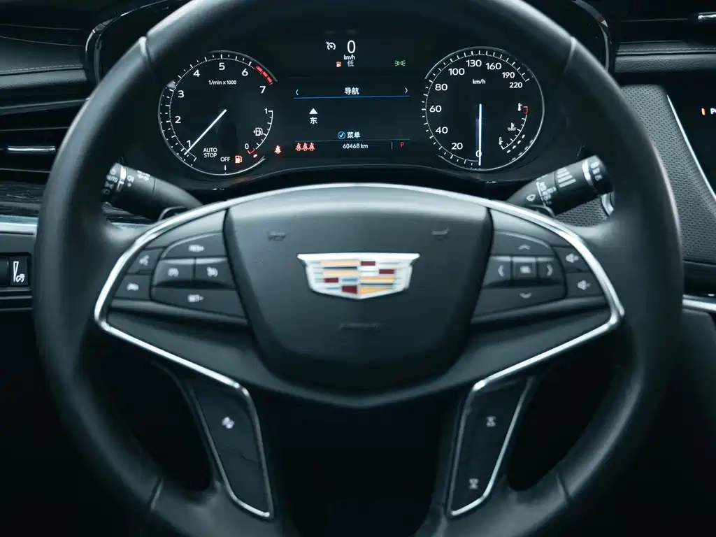 Cadillac XT5 2020 — фото 13