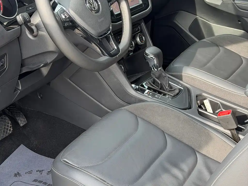 Volkswagen Tiguan L 2018 — фото 10