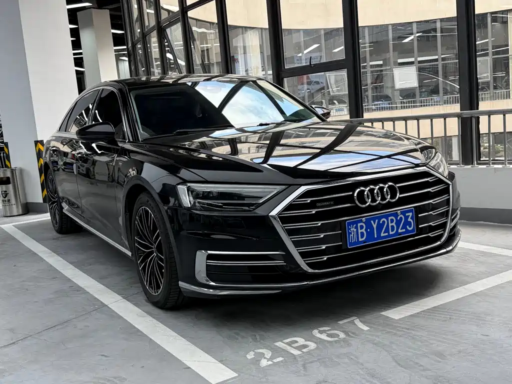 Audi A8 2020 — фото 3
