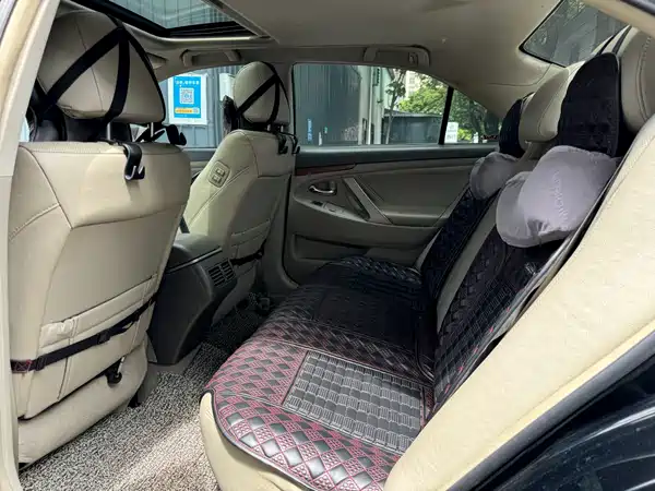 Toyota Camry 2011