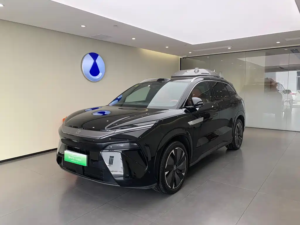 BYD Tang L 2025