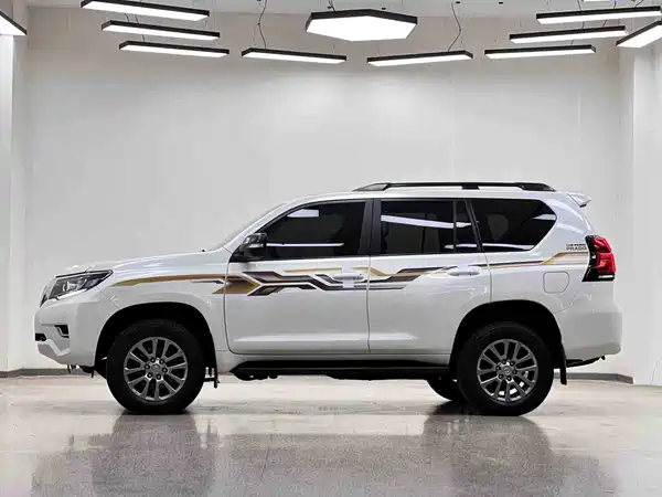 Toyota Prado 2018