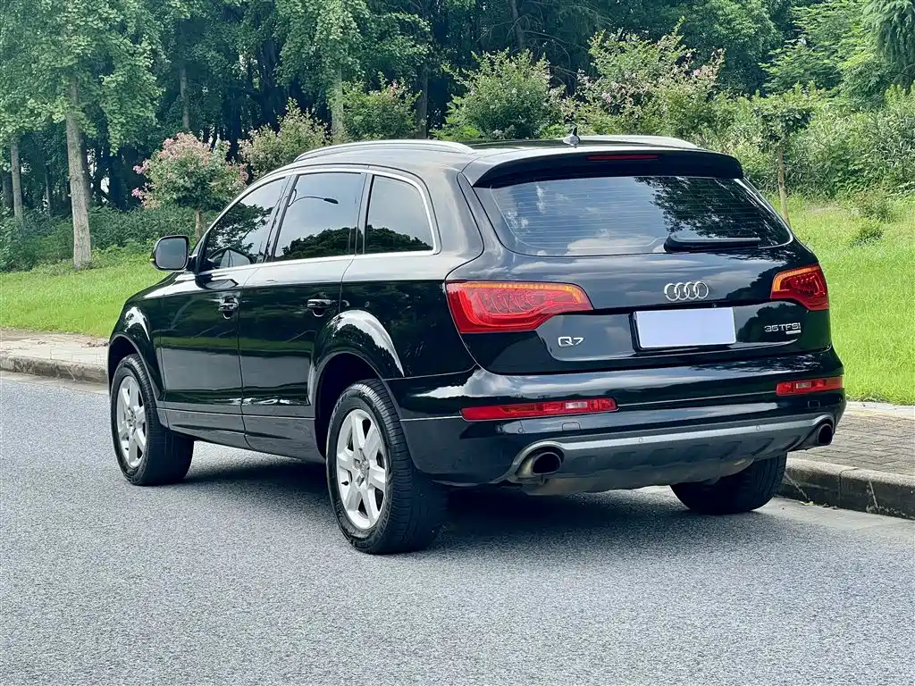 Audi Q7 2013 — фото 6