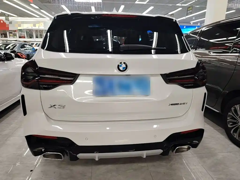 BMW X3 2022 — фото 6