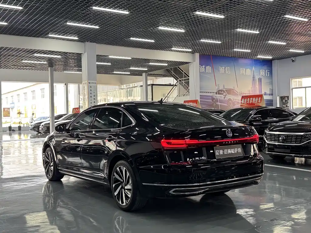 Volkswagen Passat 2021