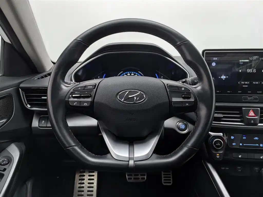 Hyundai Fista 2018 — фото 11