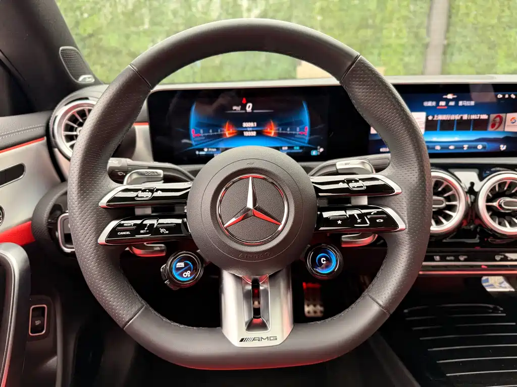 Mercedes-Benz CLA AMG 2024 — фото 16