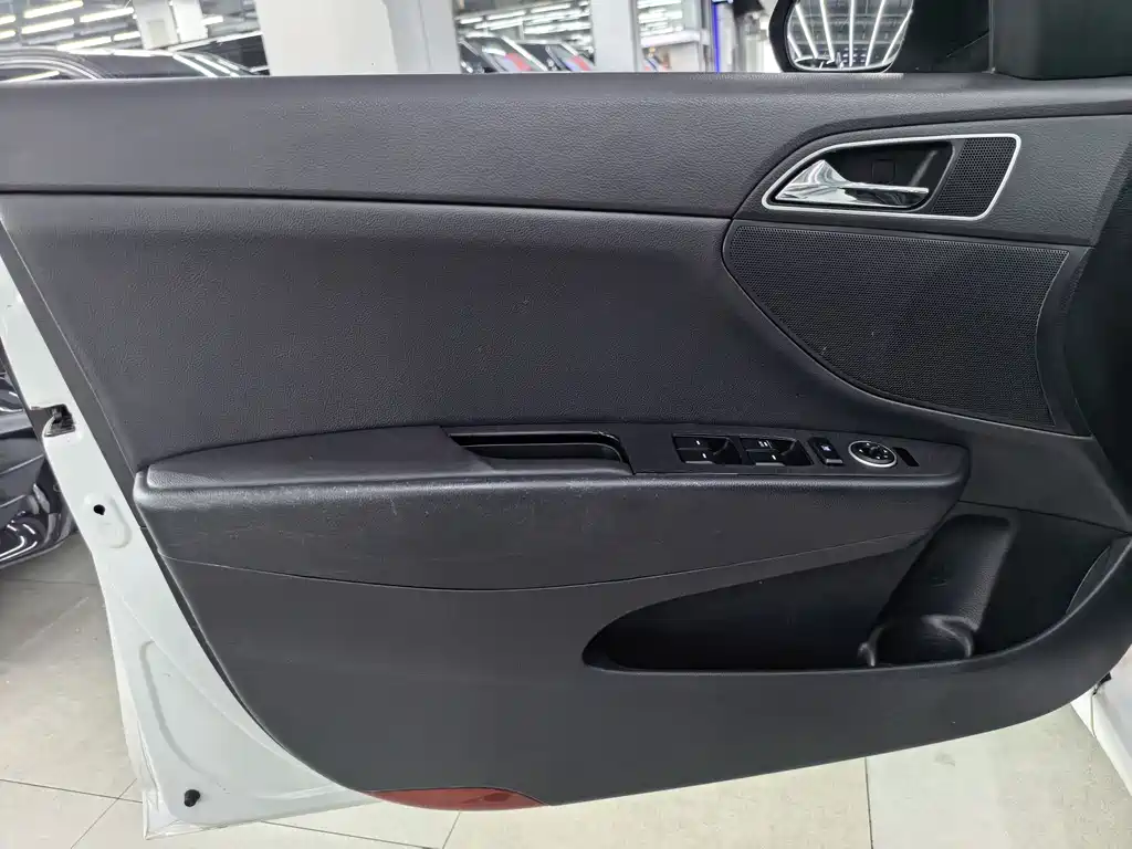 Hyundai Mistra 2016 — фото 10