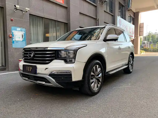 GAC Trumpchi GS8 2017