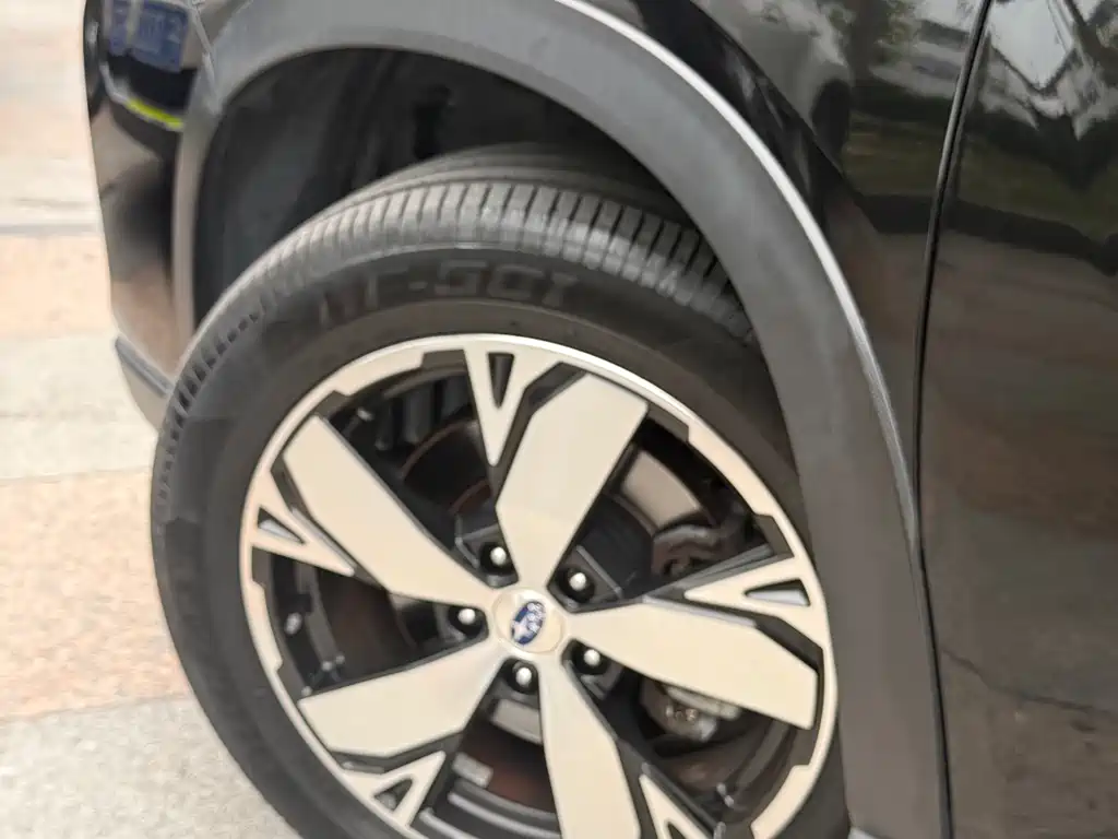 Subaru Forester 2019 — фото 18